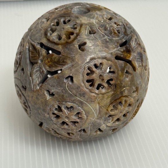 Hand Carved Soap Stone Tea light/Incense holder Orb/Sphere with Base Tribal - Picture 4 of 10